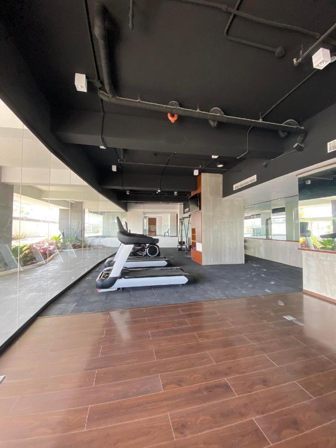 Aeon Towers Executive Suite 2Br 18Th Floor Davao City Exterior foto